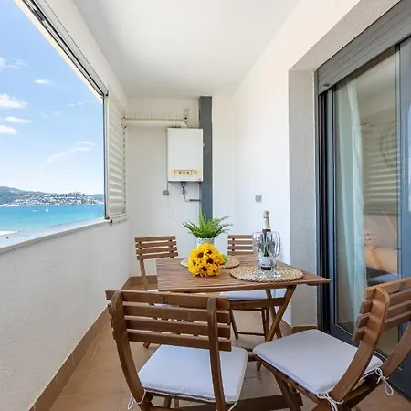 Appartement Empurialola -precioso Apartamento Vistas Mar Y Piscina En Empuriabrava- 133